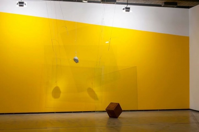 Jos� Bechara | Nos intervalos entre as coisas importantes, nos minutos � toa | 2013